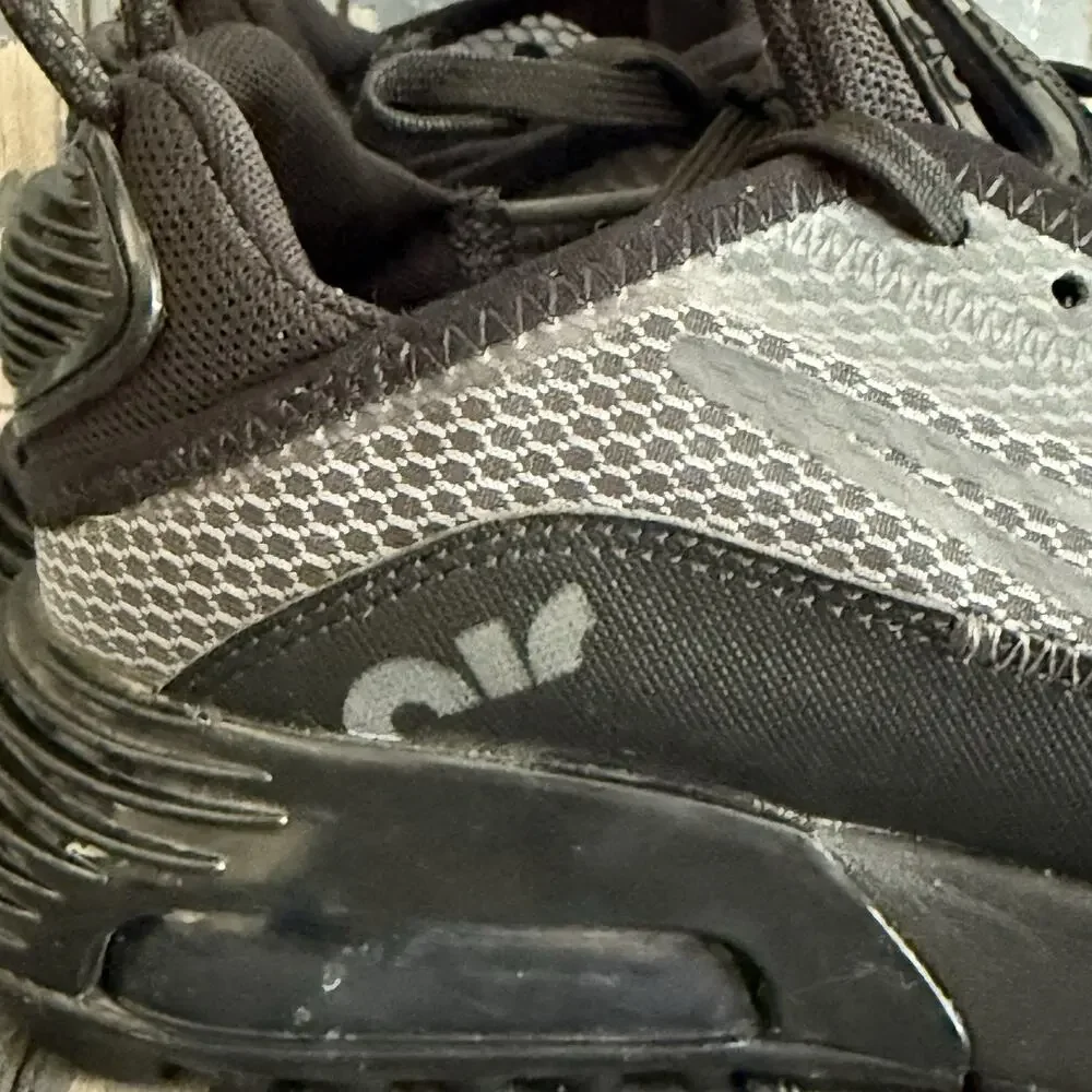 Nike Air Max 2090 Low Black Wolf Grey - CJ4066-001 Youth 5